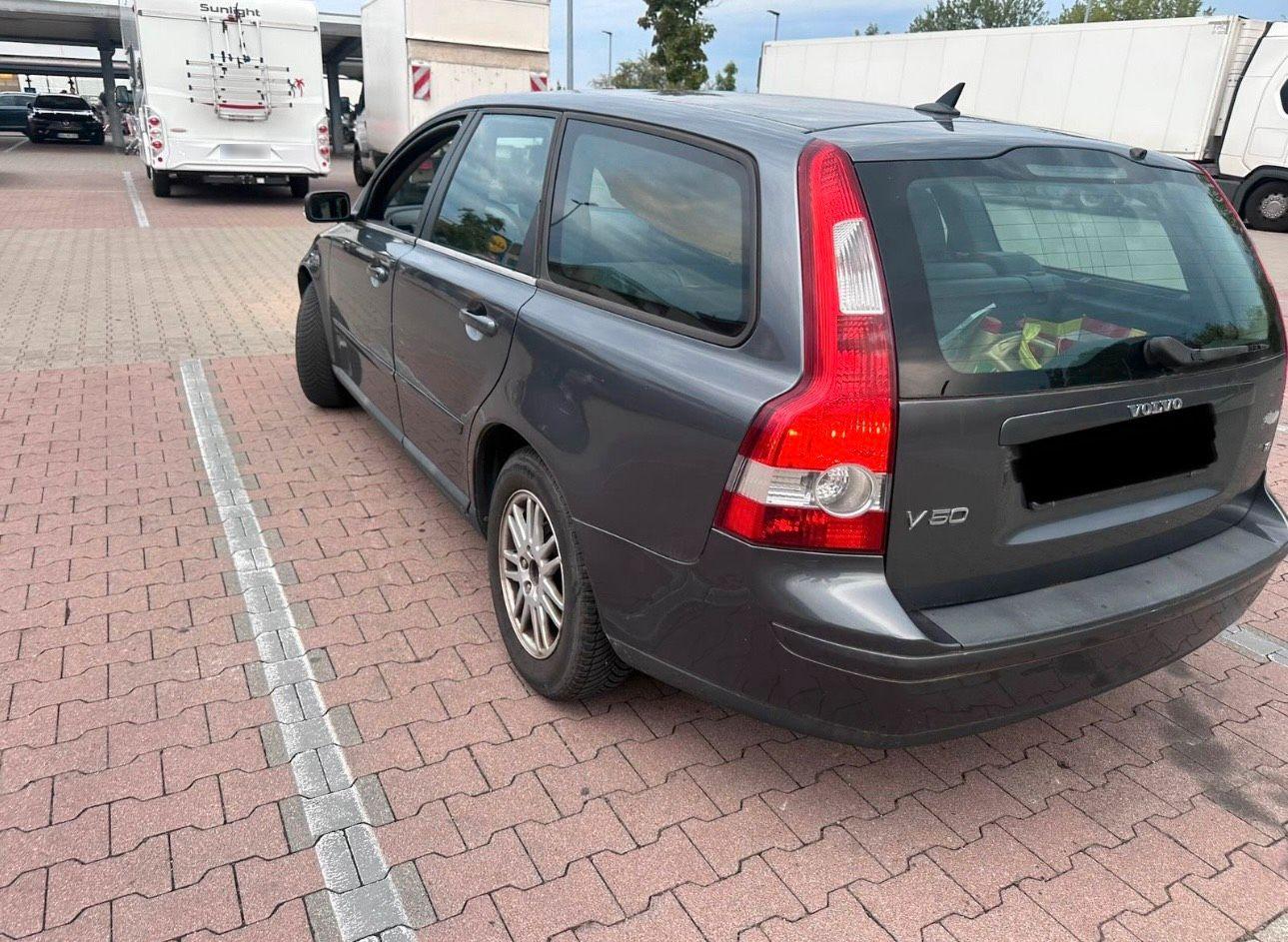 Volvo V50 2004 — photo 5