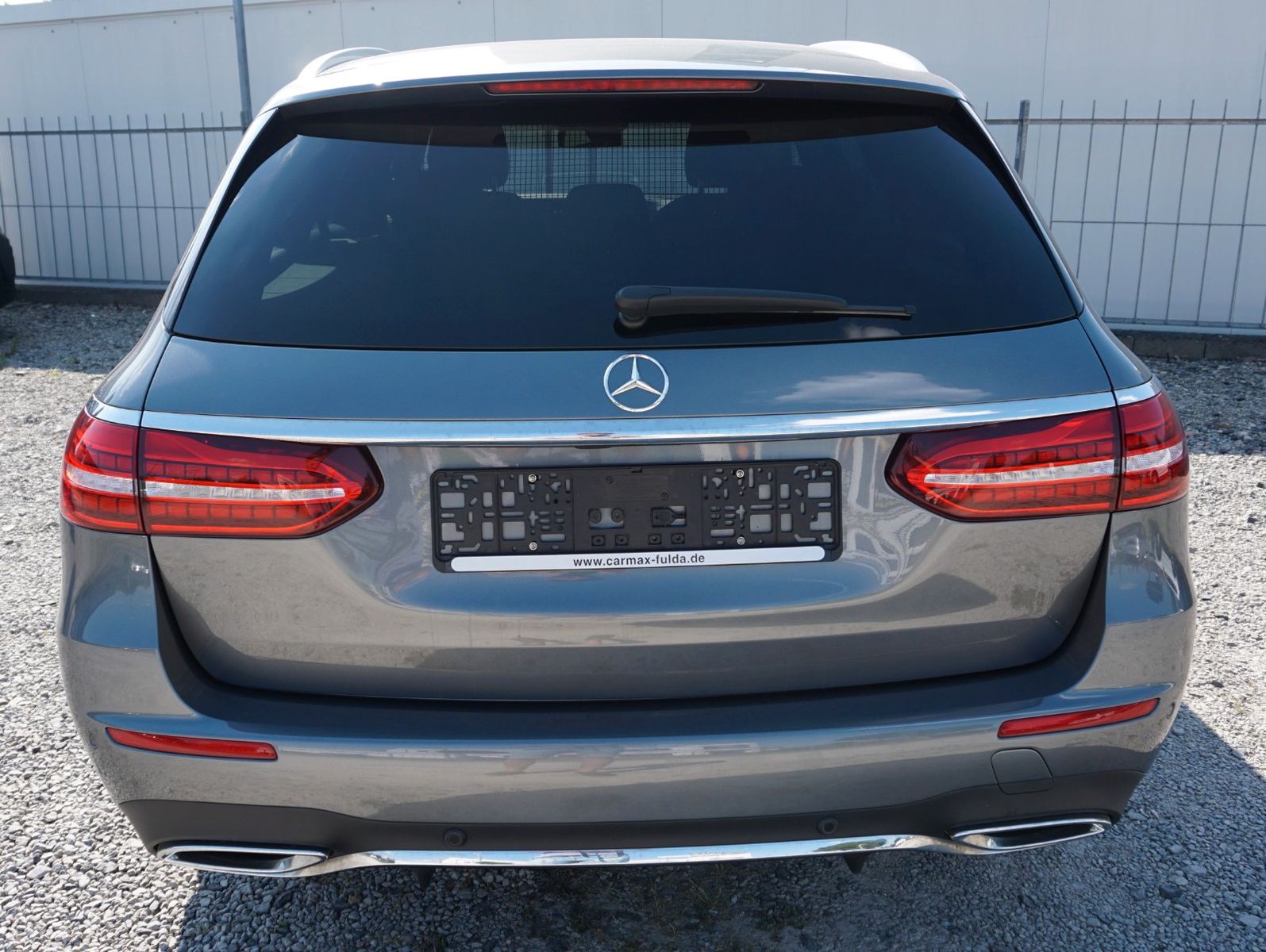Fahrzeugabbildung Mercedes-Benz E 450 E T-Modell E 450 4Matic, AMG Line, Kamera