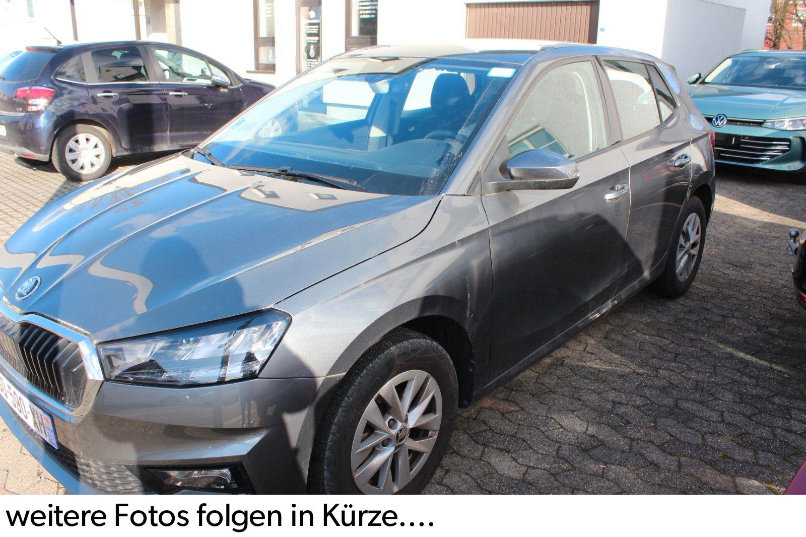 Skoda Fabia Selection/PDC/LED/SmartLink>Navi GRA ALU
