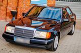 Mercedes-Benz 300 E W124 von 1991 Oldtimer... - gebrauchte Mercedes-Benz 300 aus dem Jahr 1991