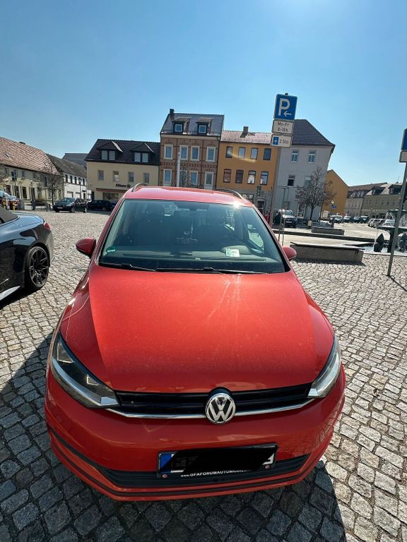 Image of Volkswagen Touran