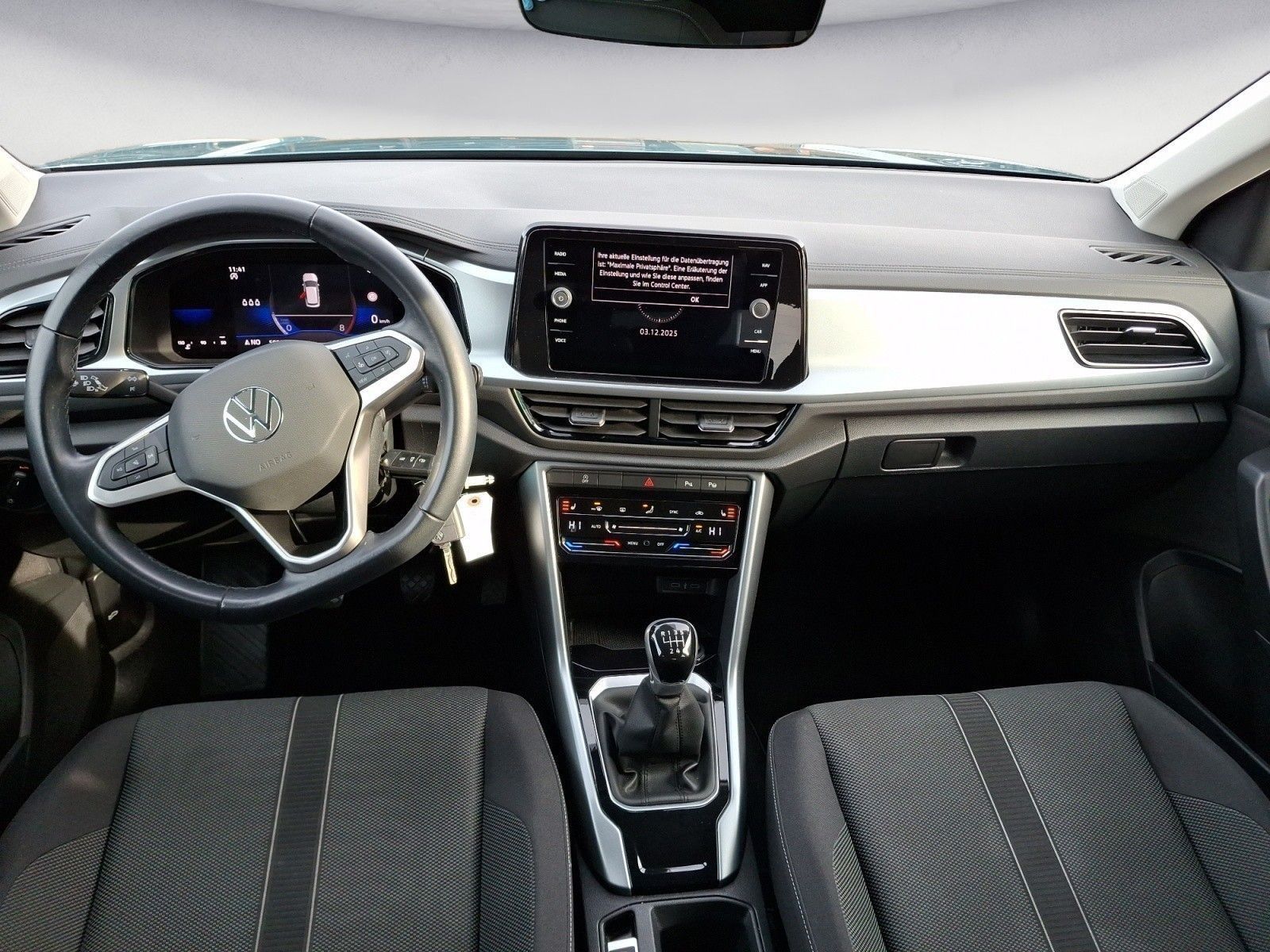 Volkswagen T-Roc - Bild 11