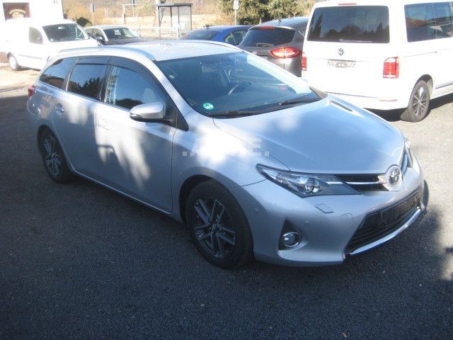 Toyota Auris Touring Sports 2,0 Edition*KLIMAUT*XENO*SH