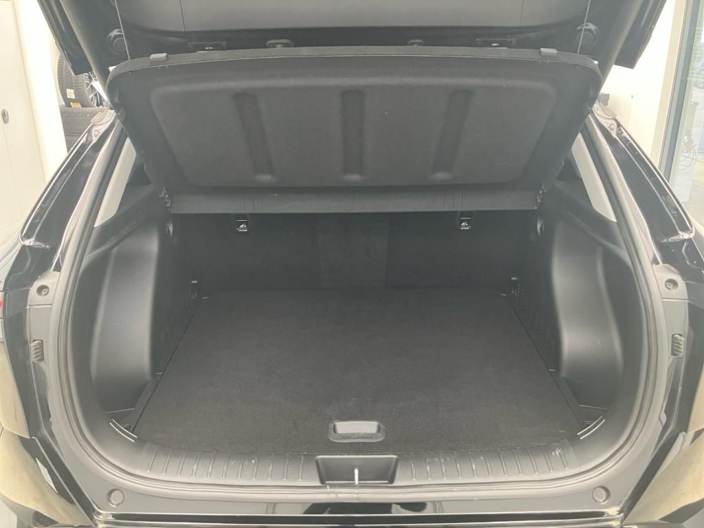 Fahrzeugabbildung Hyundai Kona Trend Elektro 2WD LM KlimaA Virtual WPumpe