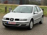 Seat Leon Stella*Klima*Allwetter*EURO4* - Seat Leon Stella mit Benzin-Antrieb