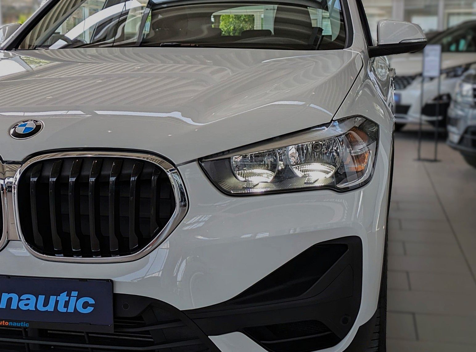 Fahrzeugabbildung BMW X1 18i LCI NAVI SHZ AHK PDC KLIMAAUT 8xALU