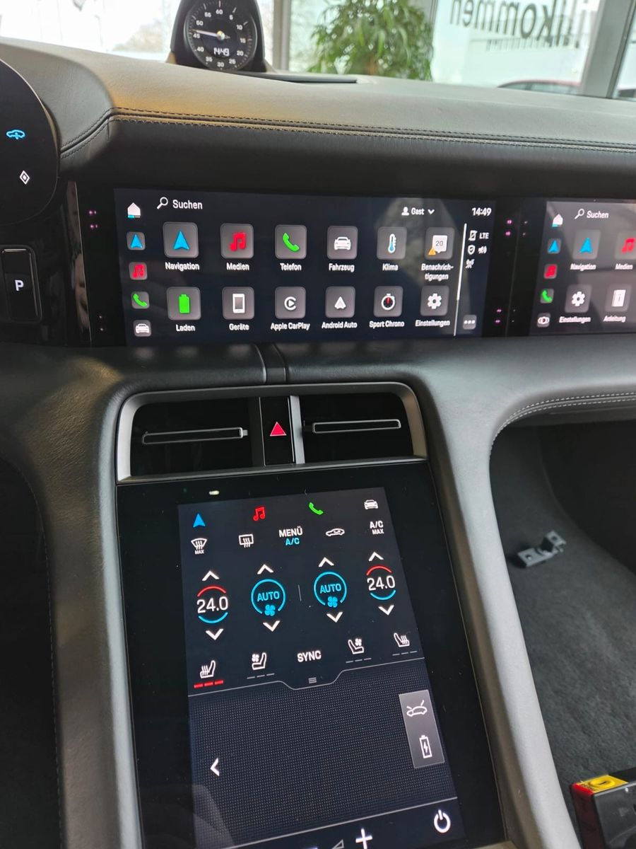 Fahrzeugabbildung Porsche Taycan Turbo S/PCCB/Carbon/Voll!