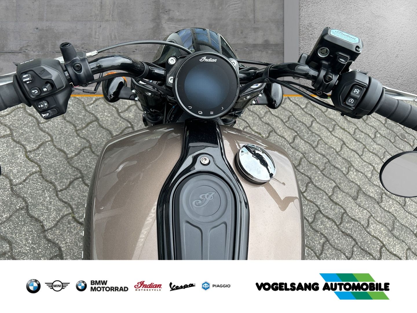 Fahrzeugabbildung Indian Scout Bobber Limited + Tech