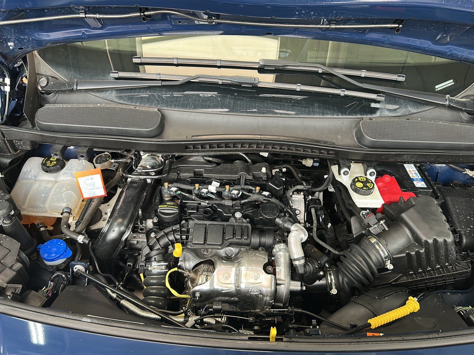Fahrzeugabbildung Ford Transit Connect Basis 1,5 TDCi