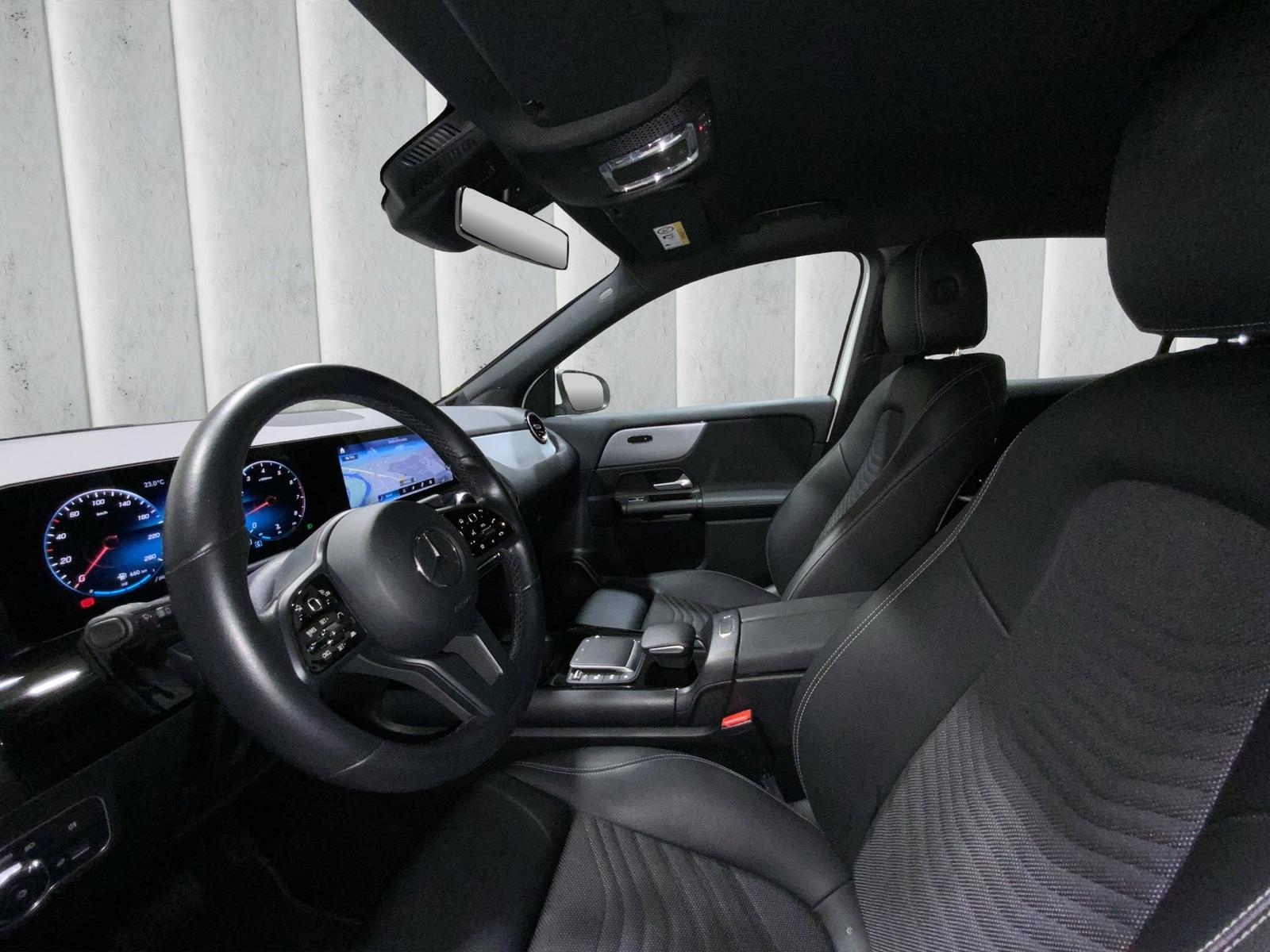 Mercedes-Benz GLA Style Distronic Plus RFK PDC Nav, миниатюра 10