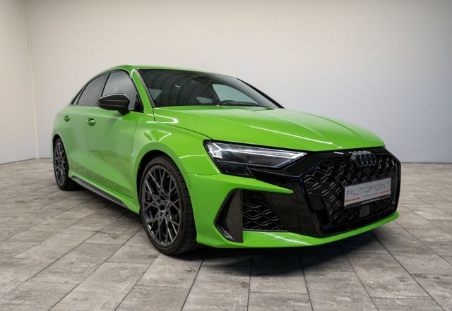 Audi RS3 quattro Facelift Komfort+°Carbon°Matrix°280