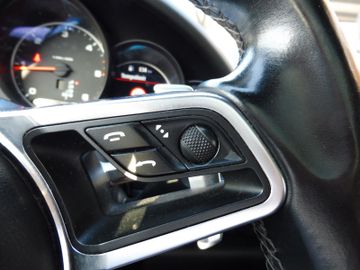 Porsche Cayenne - 7