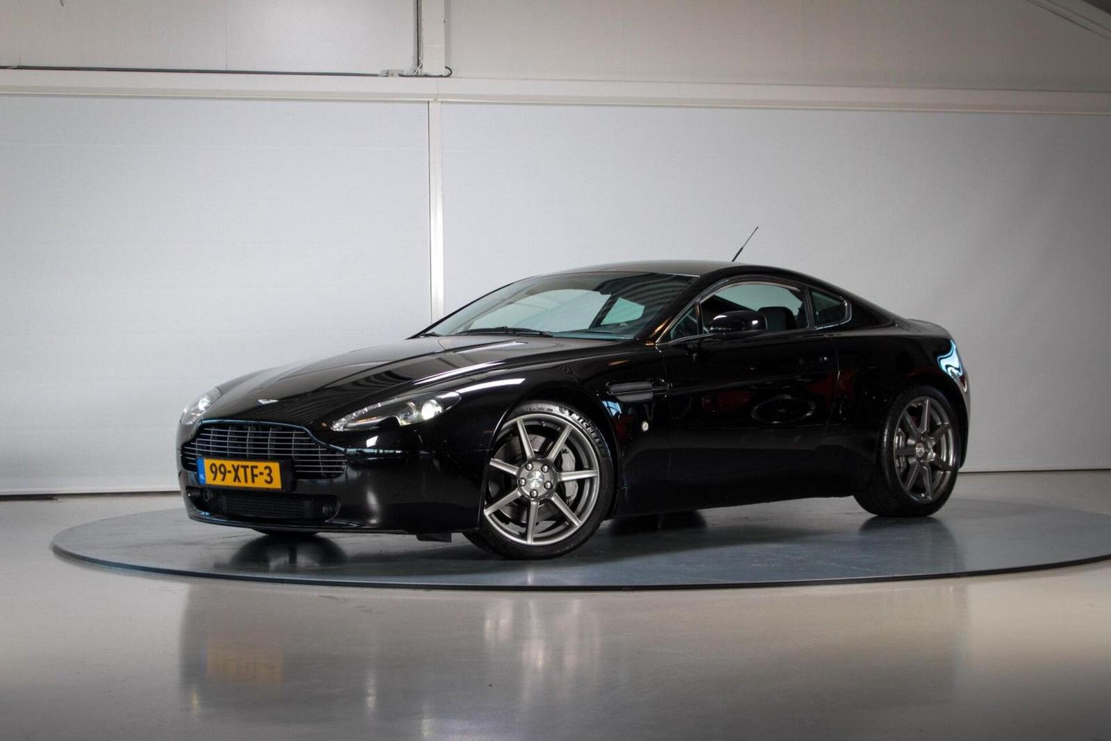 Aston Martin V8 Vantage 4.3 V8