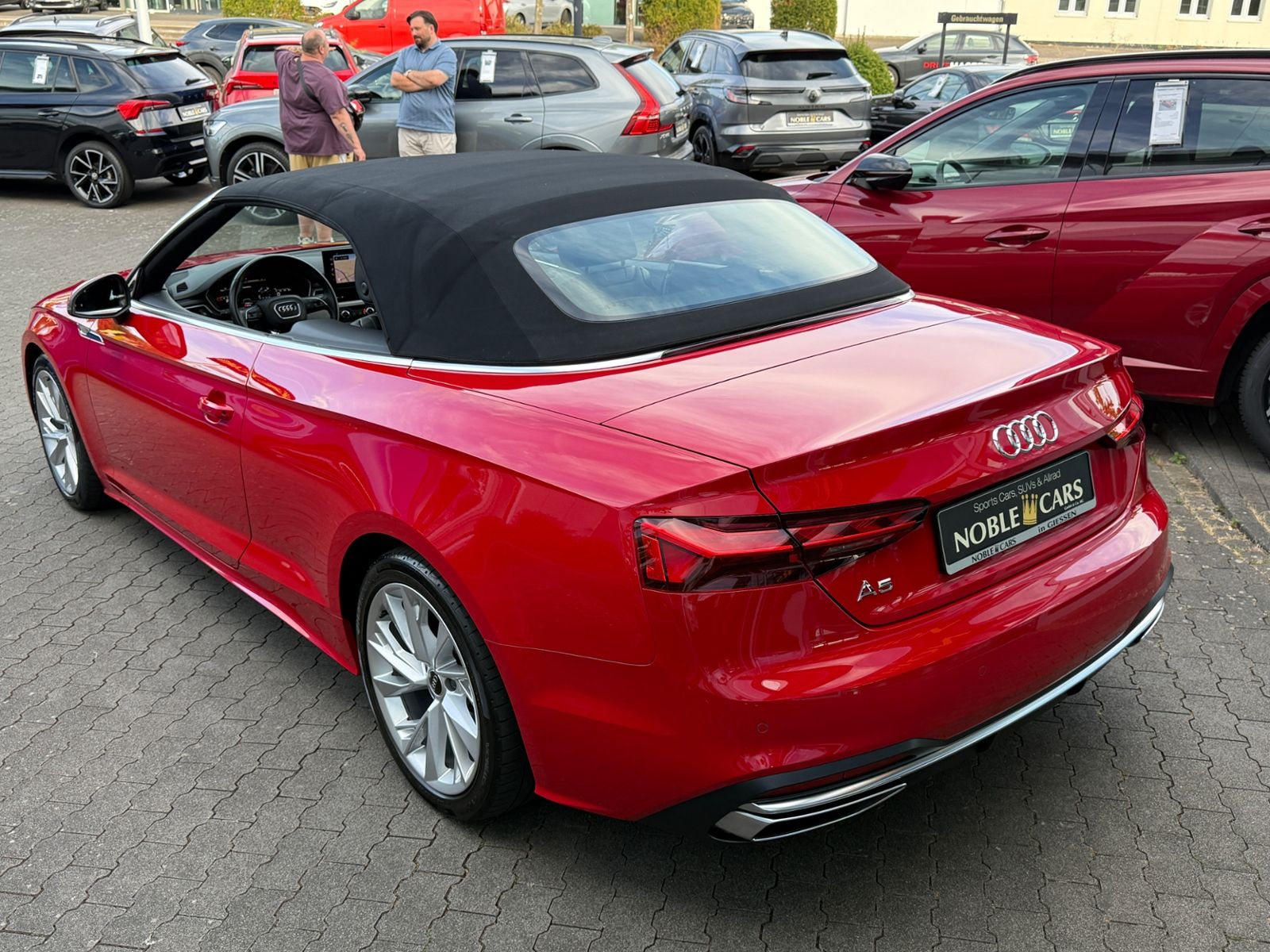 Fahrzeugabbildung Audi A5 Cabrio advanced 40 TFSI S tronic NAVI LEDER
