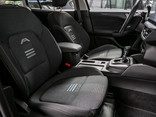 Ford Focus Turnier 1.0 Active Spurhalteassistent Navi