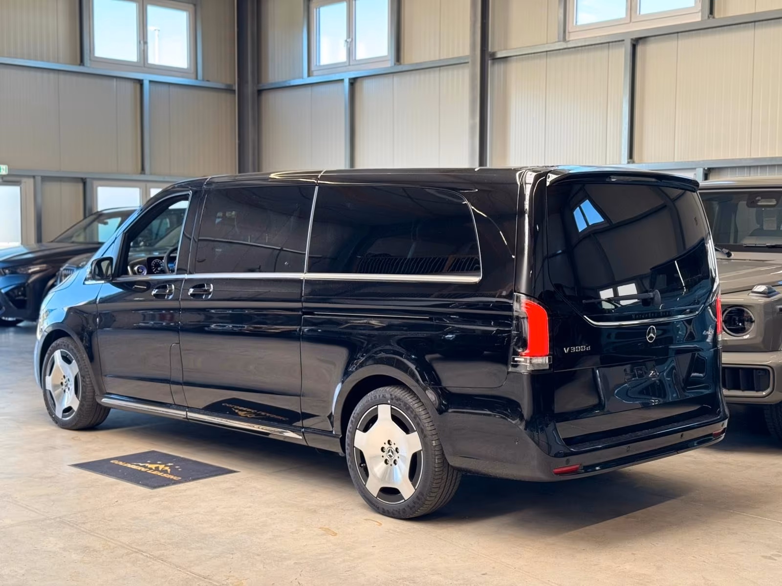 Mercedes-Benz V300d 4M AIRMATIC VIP-SEATS EXTRA LONG EXCLUSIVE