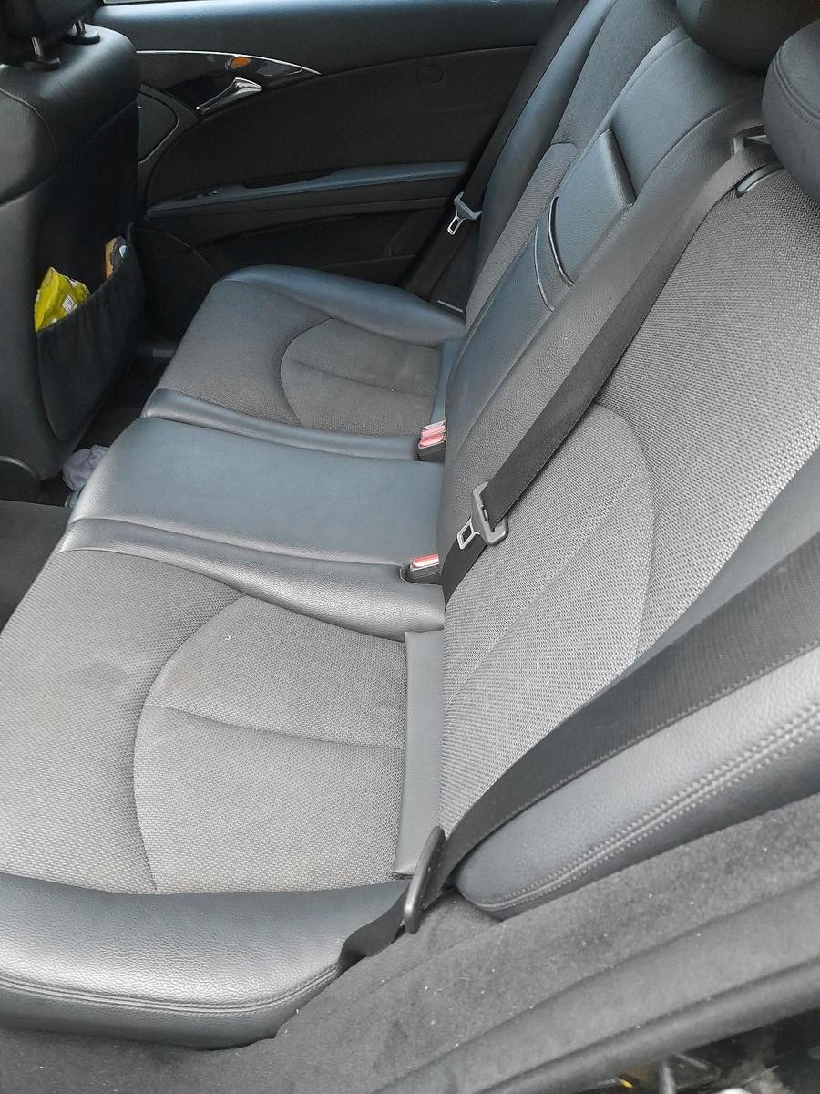 Mercedes-Benz E220 2008 — photo 7