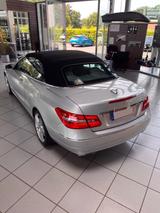 Mercedes-Benz E 500 Cabriolet, Vollausstattung, orig. 27.000km - gebrauchte Mercedes-Benz E 500 aus dem Jahr 2010