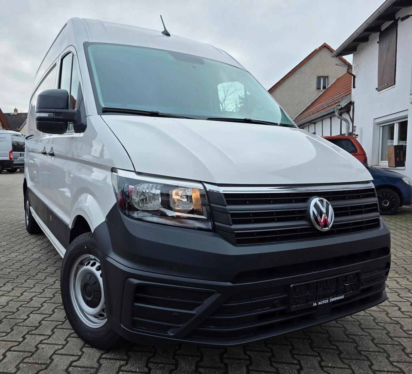 Volkswagen Crafter Kasten 35 L2H2 FWD 2.0TDI,Klima,YouTube