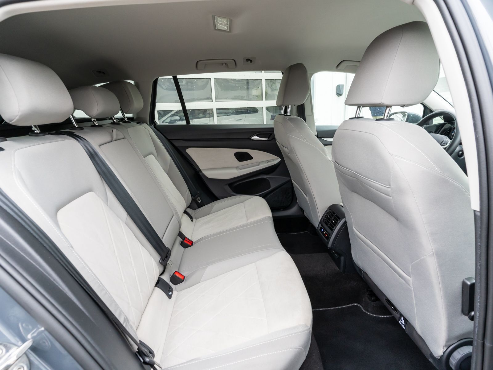 Volkswagen Golf - Bild 8