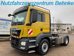 MAN TGS 18.460 4x4H BLS + Stahlmulde isoliert