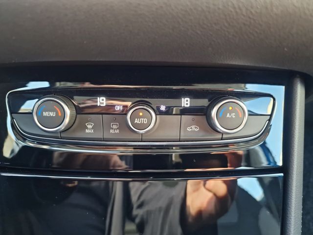 Grandland Business Edition Plug-in-Hybrid 1.6 Tu