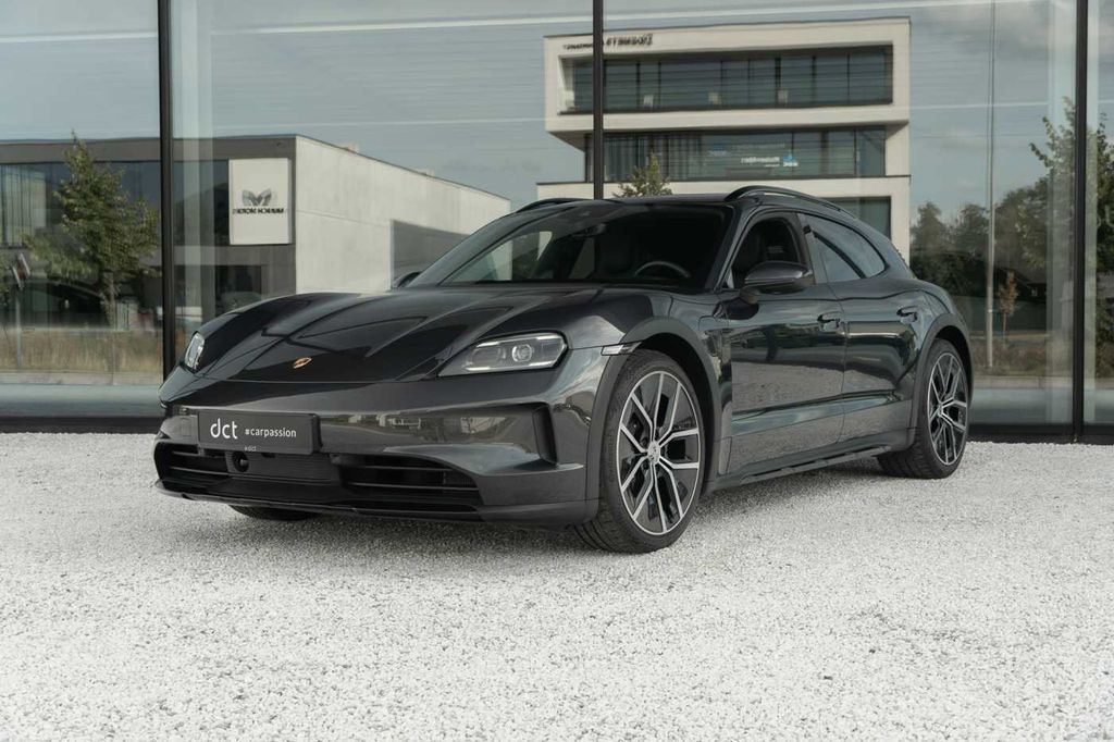 Image of Porsche Taycan