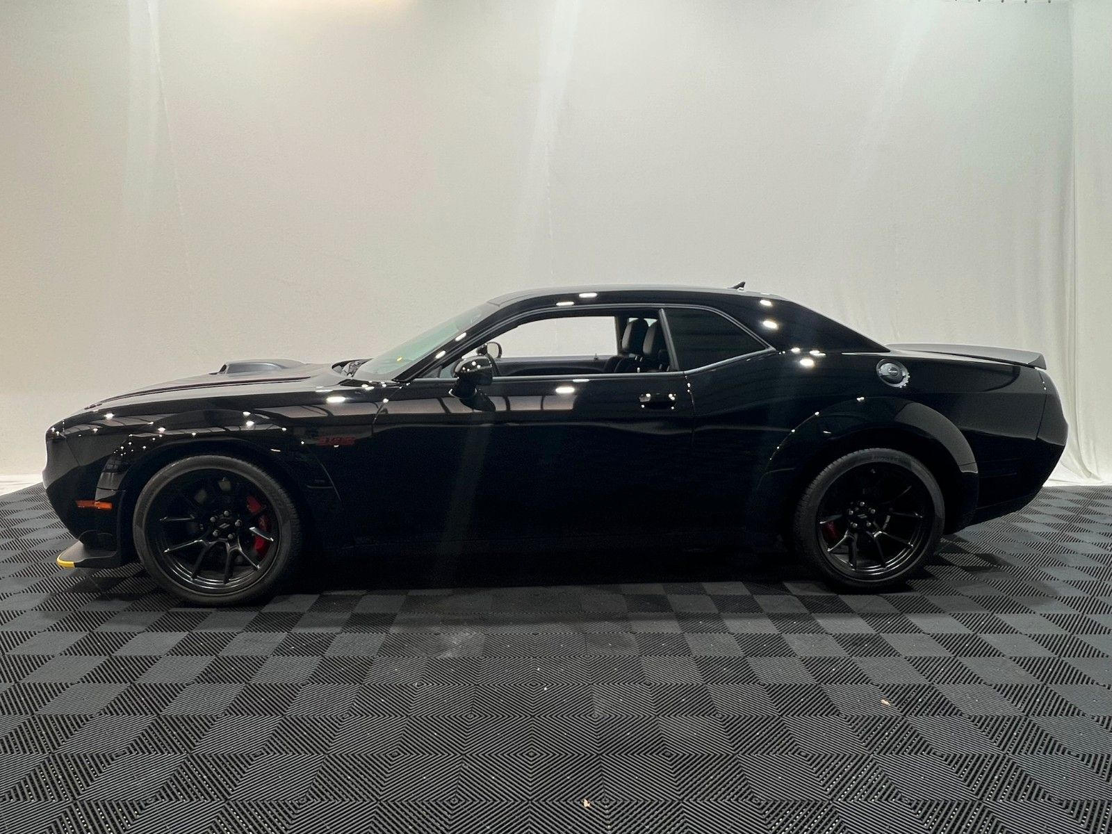 Fahrzeugabbildung Dodge Challenger R/T Scat Pack Shakedown "Last Call"