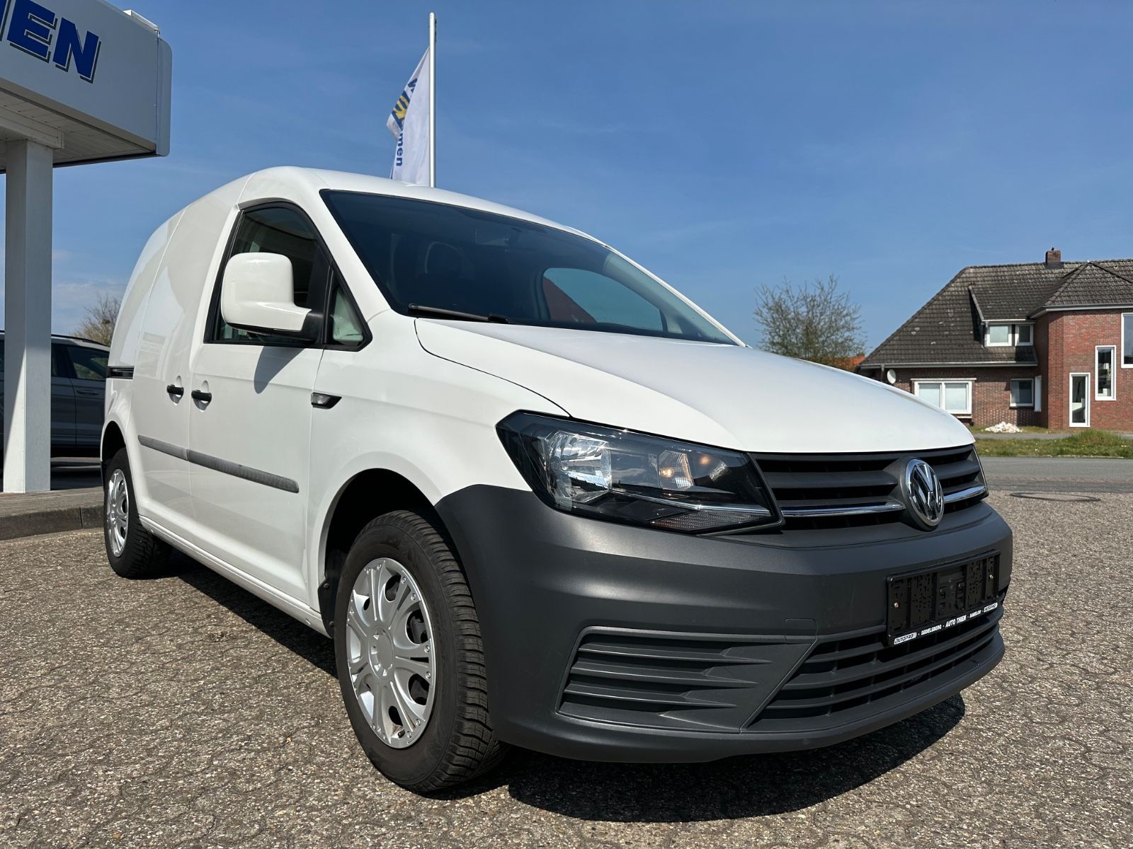 Fahrzeugabbildung Volkswagen Caddy 1.2 TSI Kasten Klima/GRA/BT/Heckklappe
