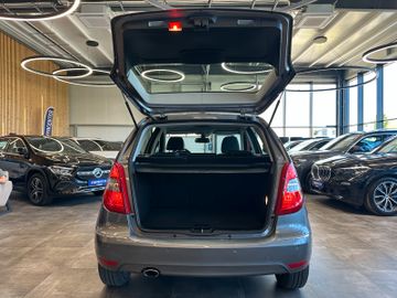 MYAUTOCENTER – Gebraucht- und Jahreswagen mit Werkstattservice in Pfaffenhofen Mercedes-Benz A 160 *Sitzheizung*Tempo*PDC*