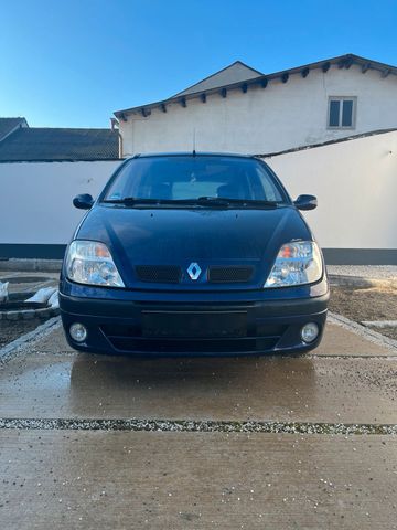 Renault Megane Scenic