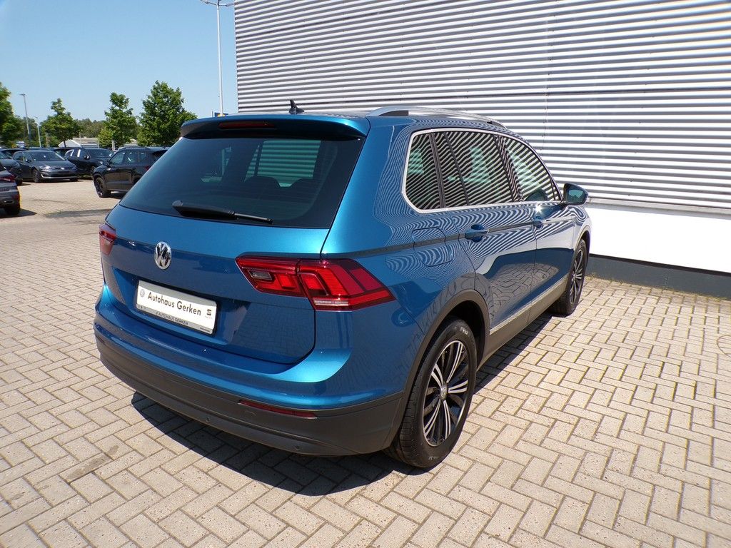 Fahrzeugabbildung Volkswagen Tiguan 1.4 TSI Sound *Navi*ACC*AHK*