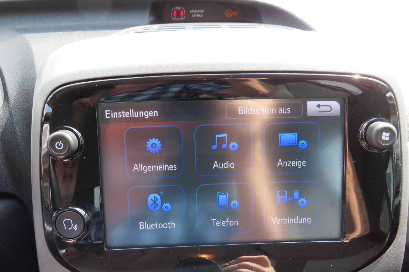 Fahrzeugabbildung Toyota Aygo AYGO X-PLAY SITZH. APP-CONNECT KLIMA 1H.