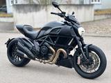 Ducati Diavel Dark *Desmo erledigt + Absolut Top* - DUCATI CHOPPER DIAVEL
