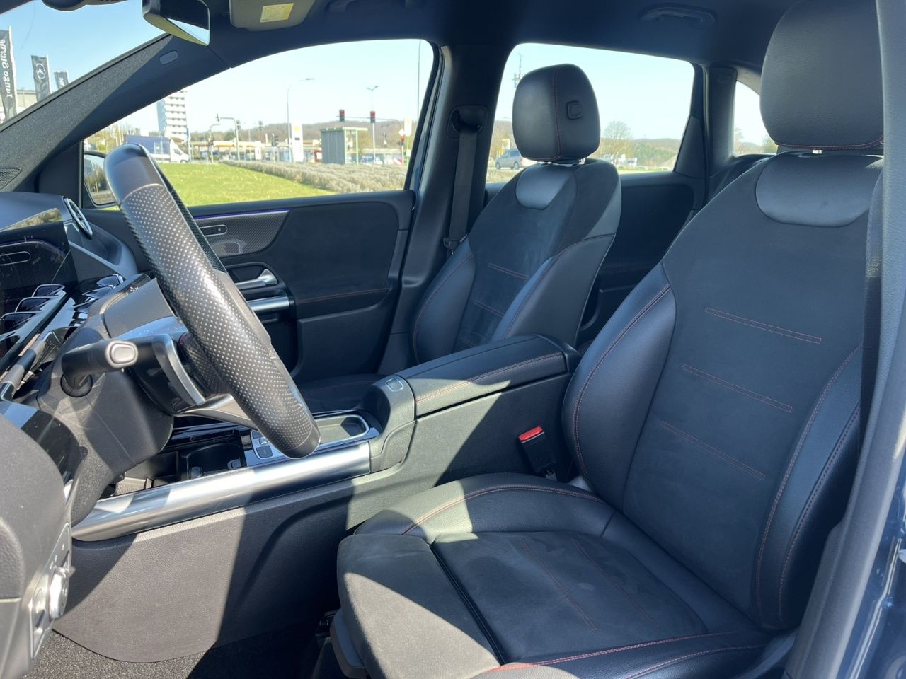 Mercedes-Benz B 200 d AMG+MULTIBEAM+AMBIENTE+AHK+KAM+LED+Keyl foto 18