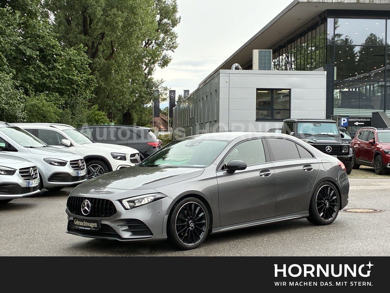 MERCEDES-BENZ A 200 AMG Limousine Lang 19" Kamera Winterräder.