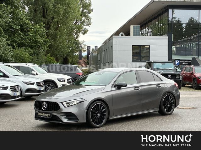 MERCEDES-BENZ A 200 AMG Limousine Lang 19" Kamera Winterräder.