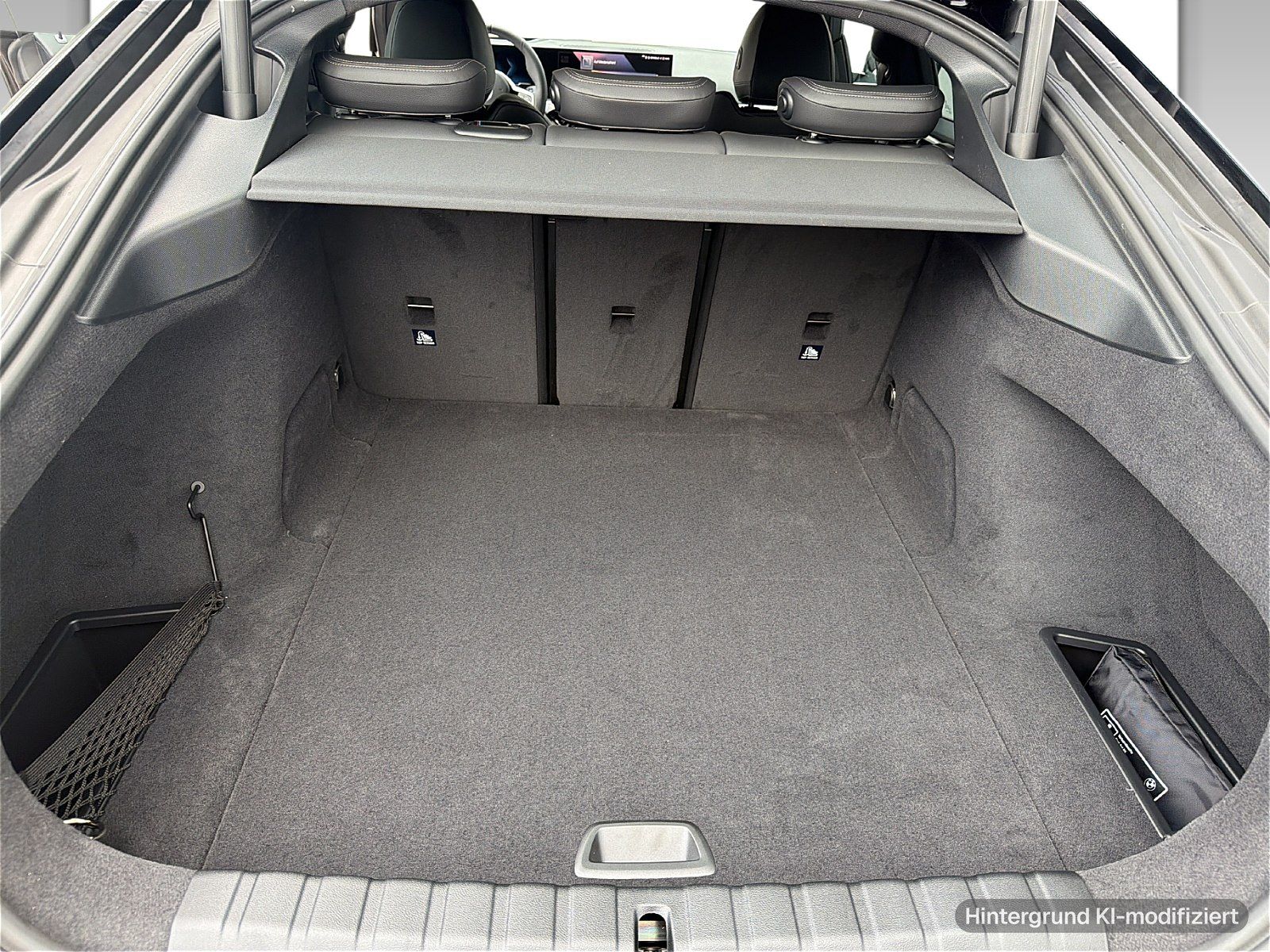 BMW i4 - Bild 12