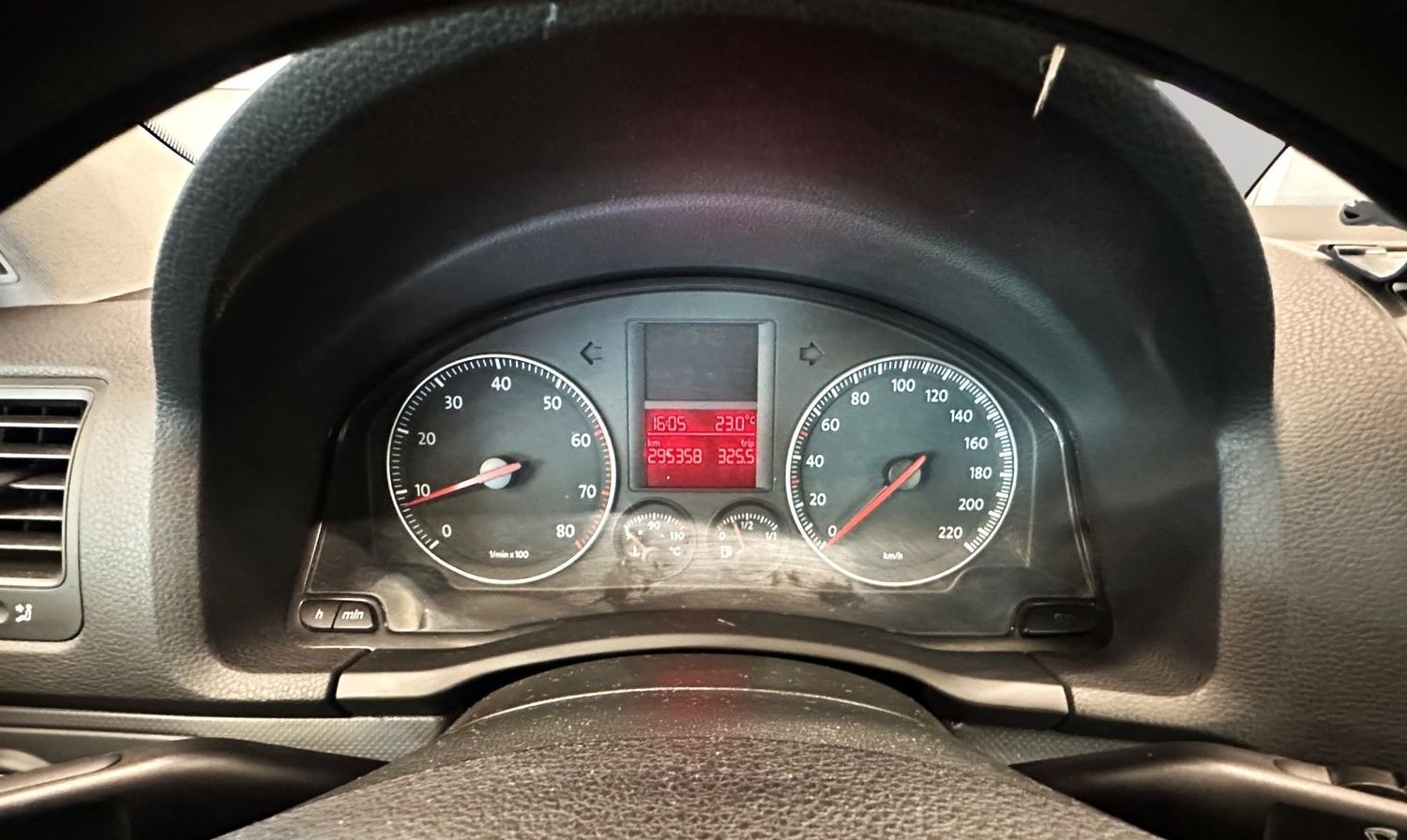 Fahrzeugbild 12