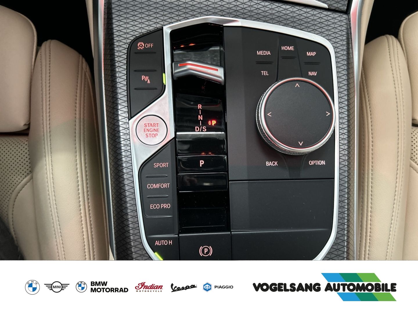 Fahrzeugabbildung BMW 320 d Lim.,M Sport,AHK,ACC,HIFI,Curved Display