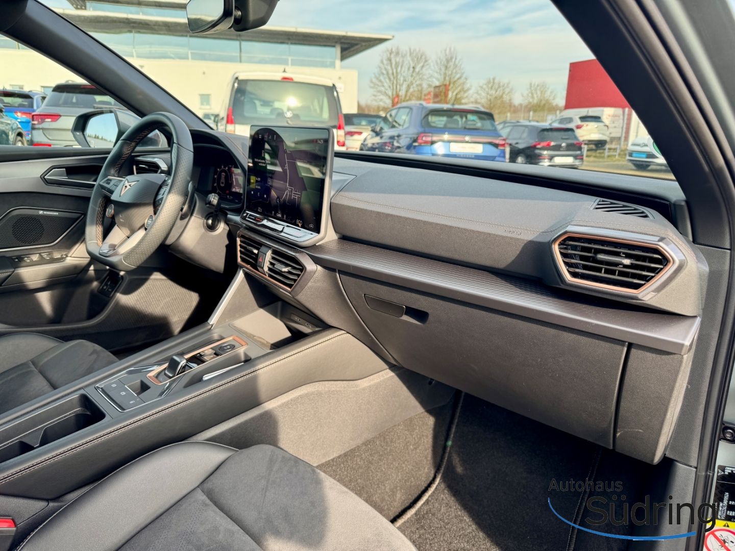 Leon Sportstourer VZ 1.5 TSI e-Hybrid Sennheiser