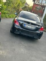 Mercedes-Benz C 300 d Autom. - Limo AMG Line  - Mercedes-Benz C 300 mit Diesel-Antrieb: Limousine
