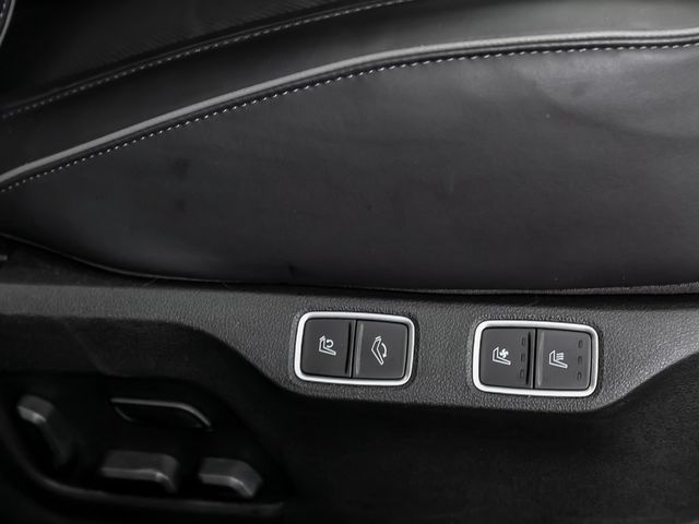 Hyundai Staria 2.2 Signature 4WD Leder Autobahnassistent