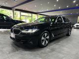 BMW 520d xDrive /LEDER / HEAD-UP/ LASER /KAMERA /ACC - BMW 5er Reihe Gebrauchtwagen in München
