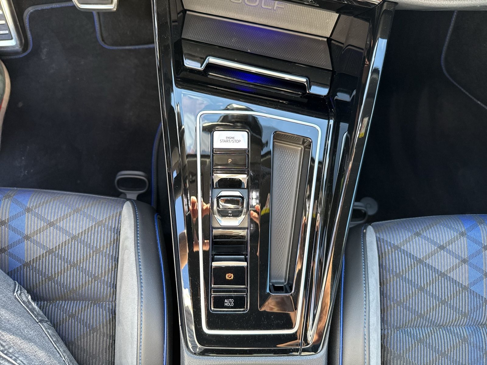 Golf VIII R 4Motion, Matrix, BlackStyle, RearVie