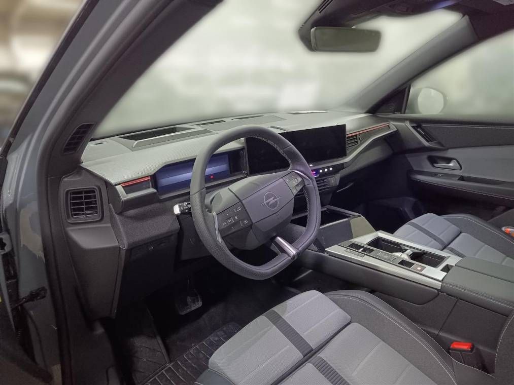 Fahrzeugabbildung Opel Grandland GS MildHybrid 107KW AT