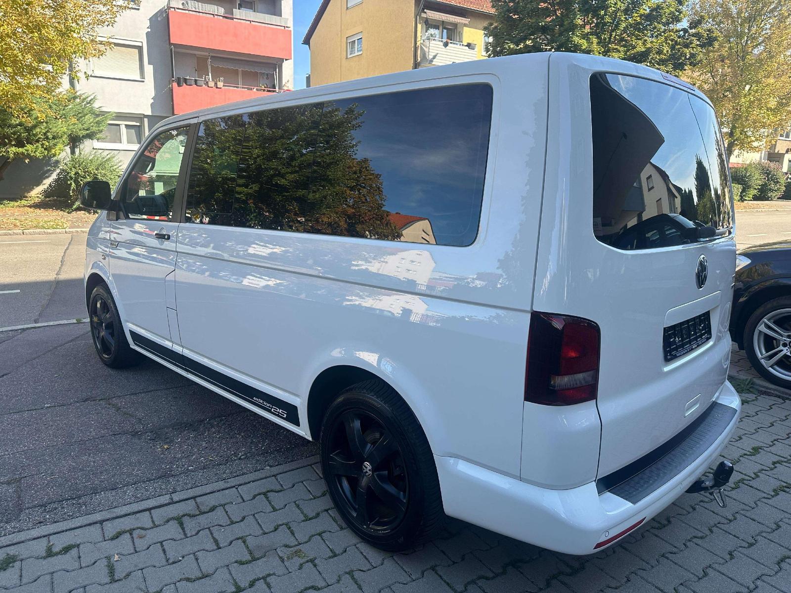 VOLKSWAGEN T5 MULTIVAN EDITION 25 2.0 TDI 4MOTION 180ch - 7 PLACES - TOIT PANORAMIQUE - BI-XÉNON - CAMÉRA DE RECUL