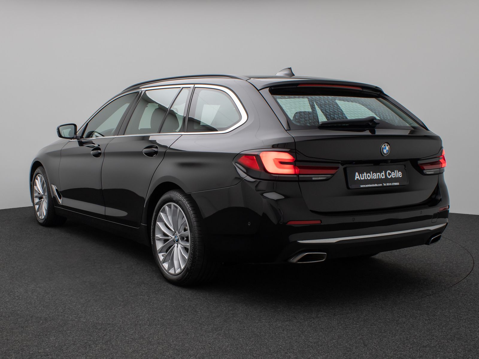 Fahrzeugabbildung BMW 520d LuxuryLine Kamera DAB CockPitPr Alarm Sport