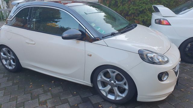 Opel Adam S Infinity Panorama