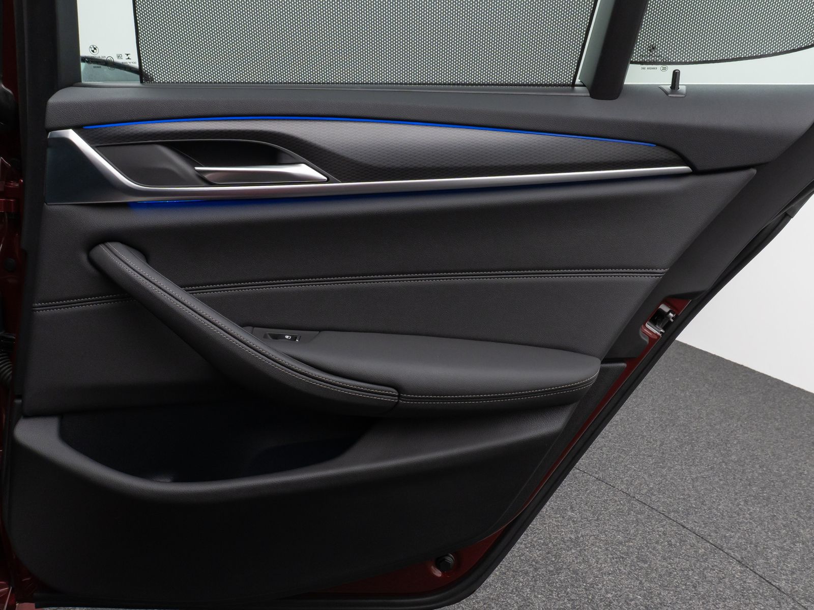 Fahrzeugabbildung BMW 520d xD M Sport Kamera HUD DAB Alarm Individual